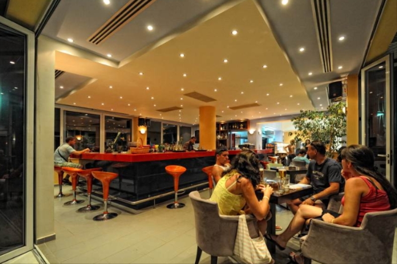 Meropi Hotel & apartments 