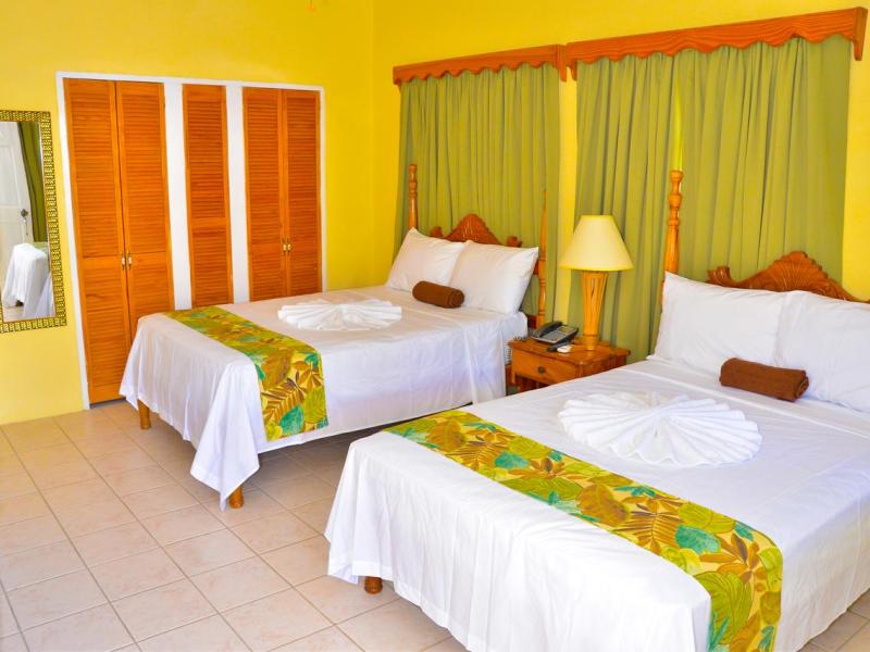 Merril`s Beach Resort III