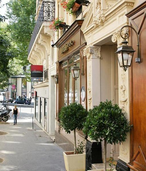 Meslay Republique