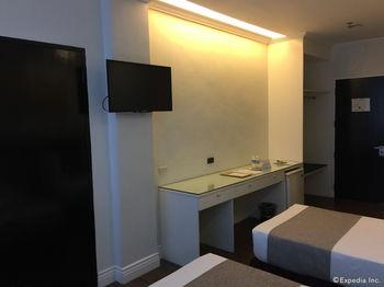 Metrocentre Hotel & Convention Centre