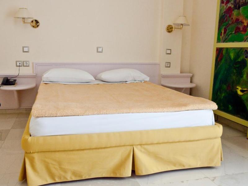 Metropol Hotel