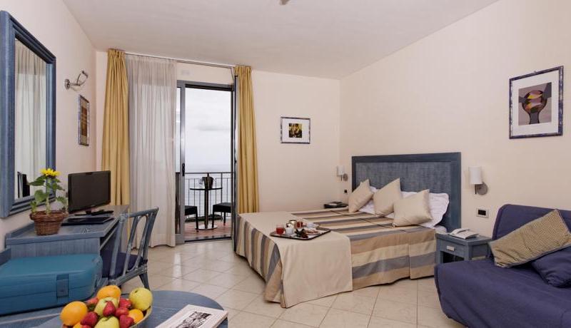 Metropol (Diano Marina)