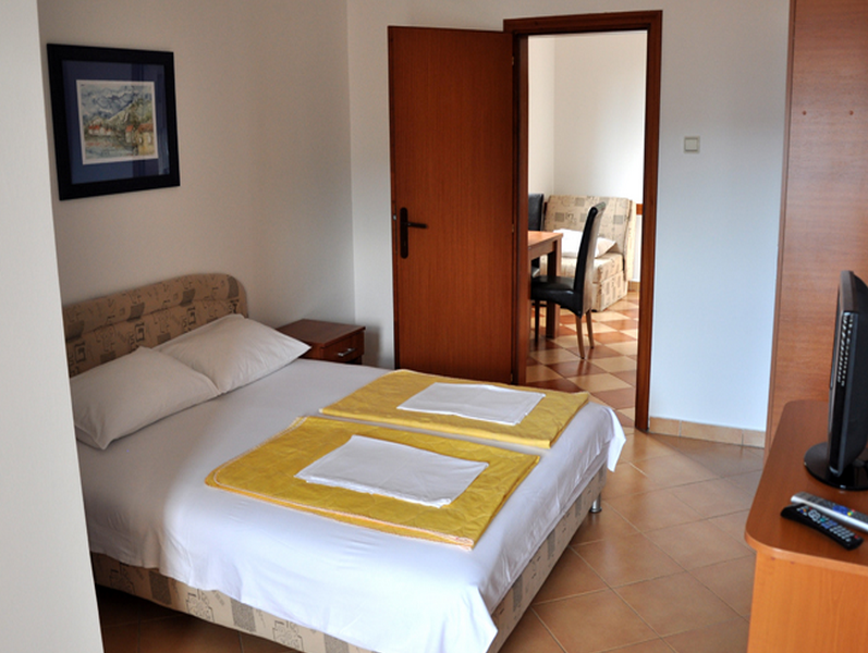 Apartments Ana