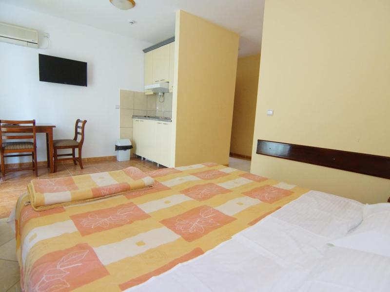Blue Palace Guest House