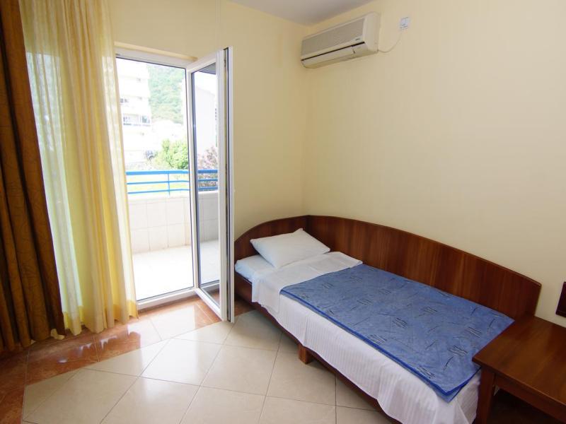 Blue Palace Guest House