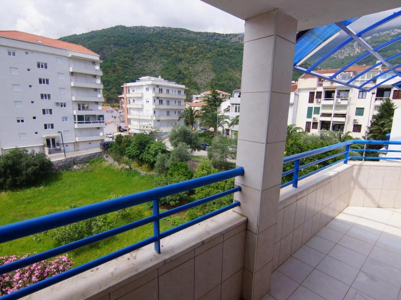 Blue Palace Guest House