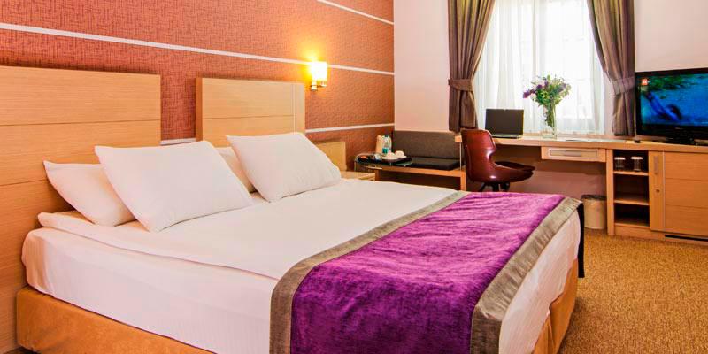 Midas Hotel