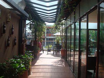 A&EM Art Hotel