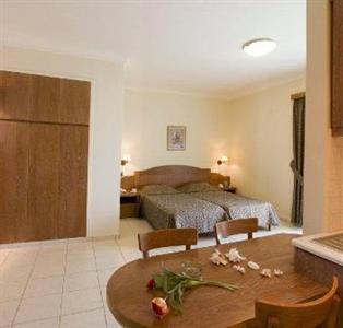 Mike Hotel & Apartments