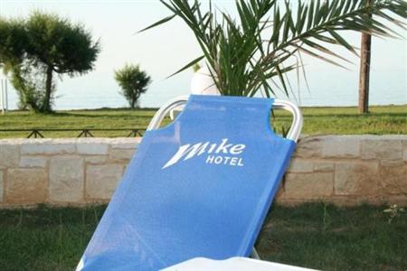 Mike Hotel & Apartments