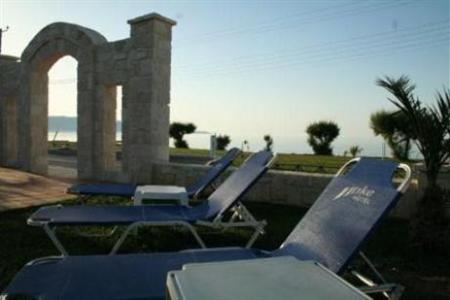 Mike Hotel & Apartments