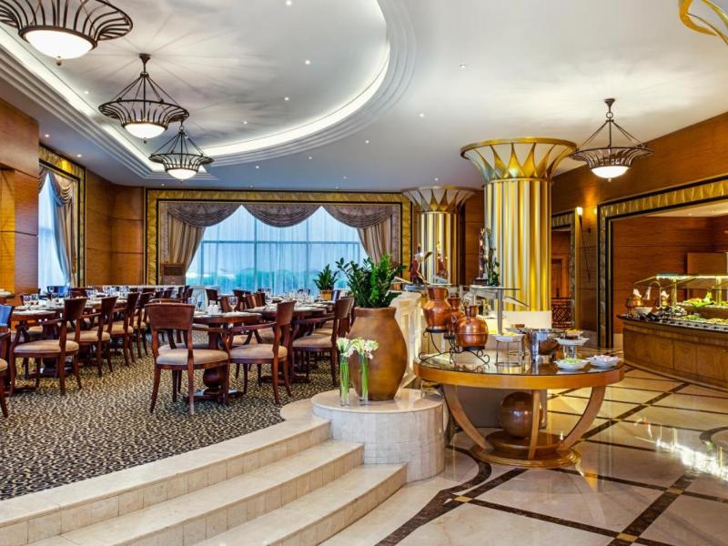 Corniche Hotel Abu Dhabi