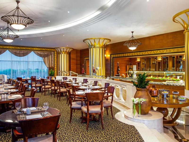 Corniche Hotel Abu Dhabi