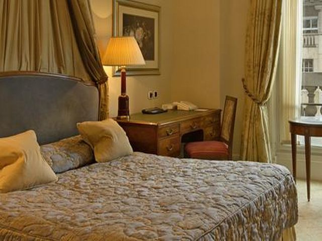 Millennium Paris Opera