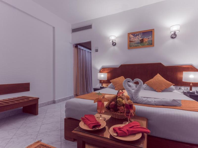 Minamark Beach Resort