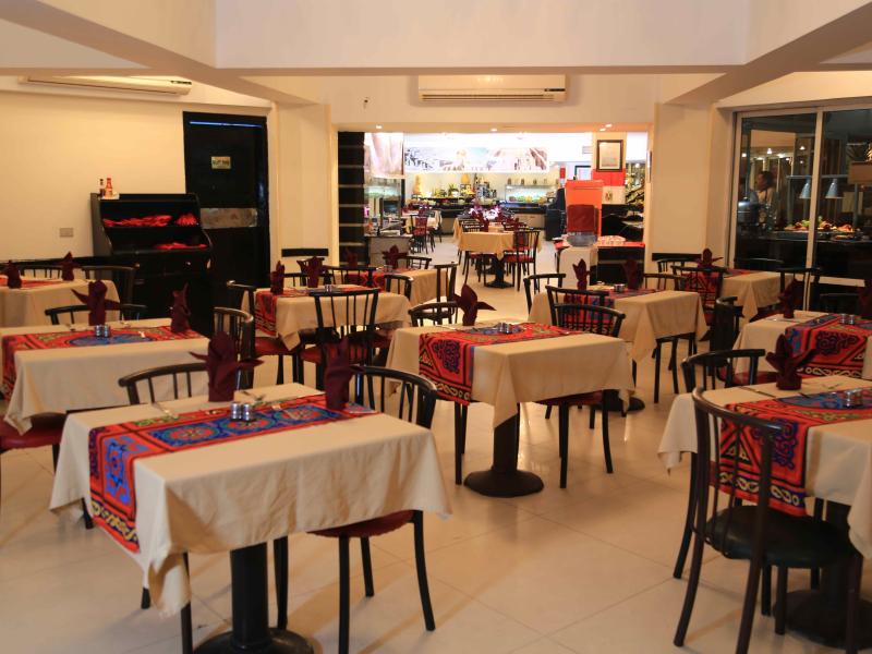 Minamark Beach Resort