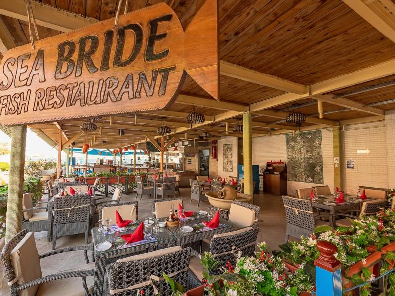 Minamark Beach Resort