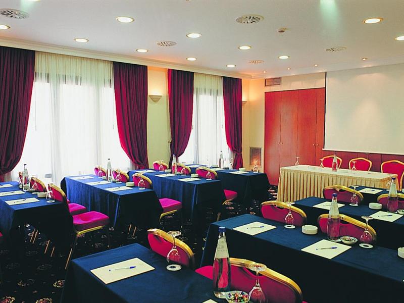 Minerva Premier Hotel