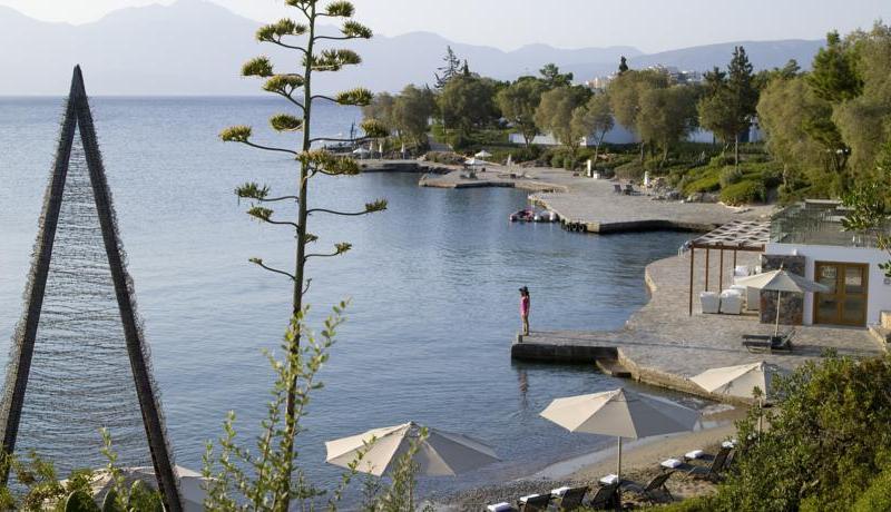 Minos Beach Art Hotel