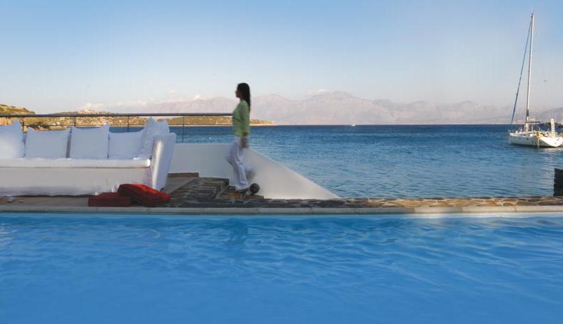 Minos Beach Art Hotel