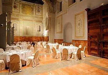 AC Palacio De Santa Paula, Autograph Collection