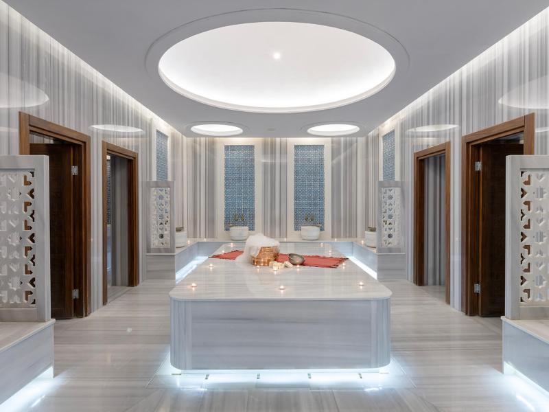 Miracle Resort Hotel