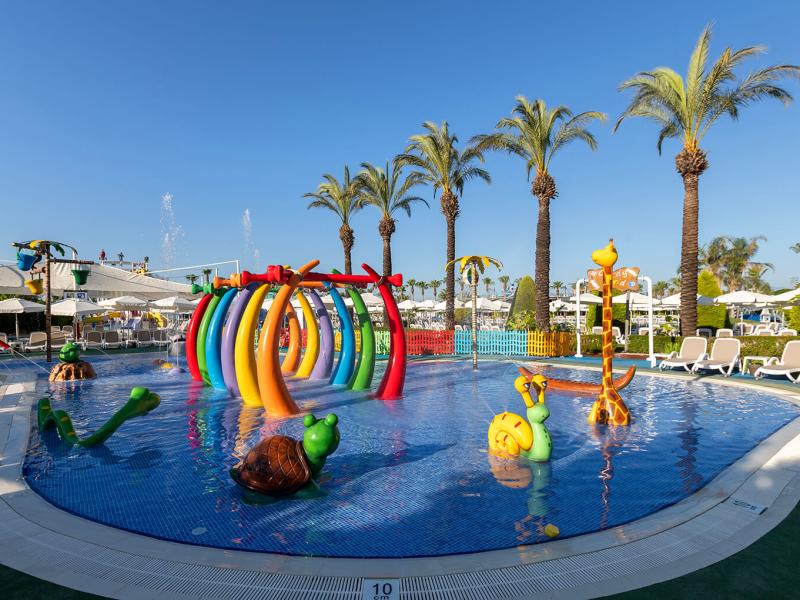 Miracle Resort Hotel