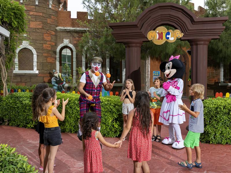 Miracle Resort Hotel