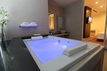 Miracle Suvarnabhumi Airport Hotel