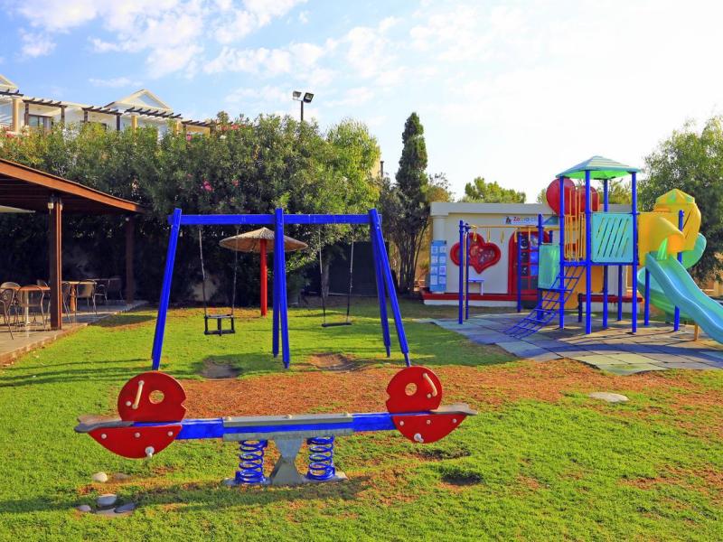 Labranda Miraluna Village