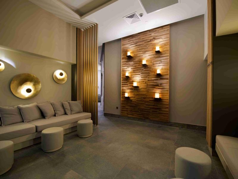 Miramare Beach Hotel