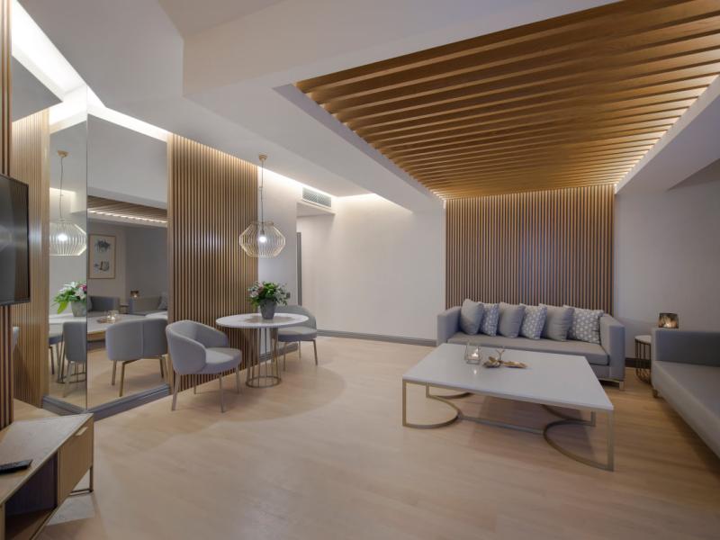 Miramare Beach Hotel