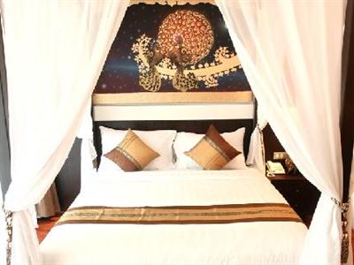 Mirth Sathorn Hotel