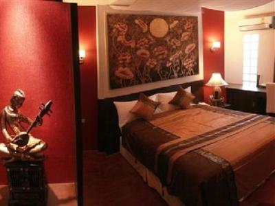 Mirth Sathorn Hotel