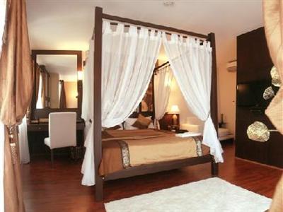 Mirth Sathorn Hotel