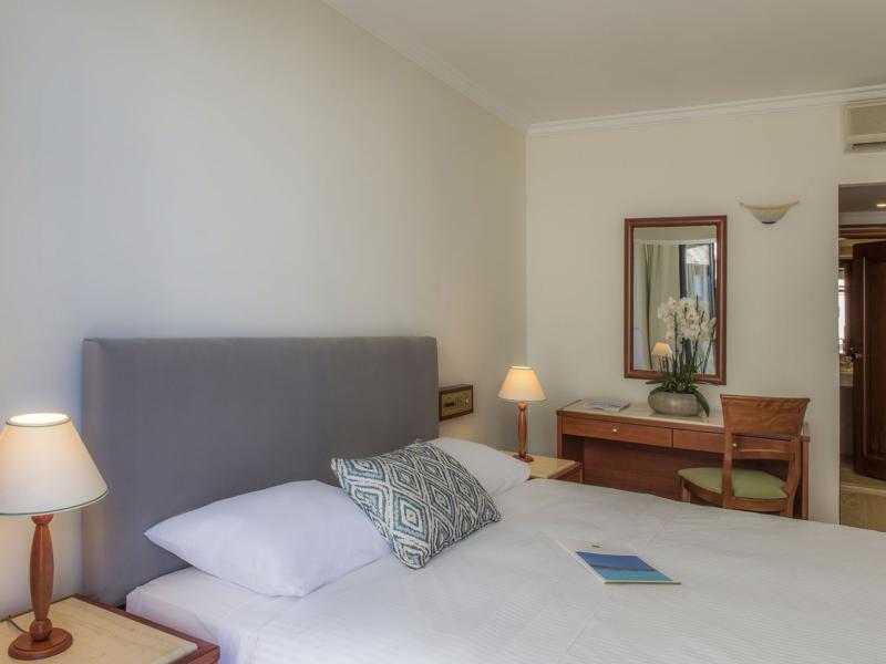 Mitsis La Vita Beach Hotel