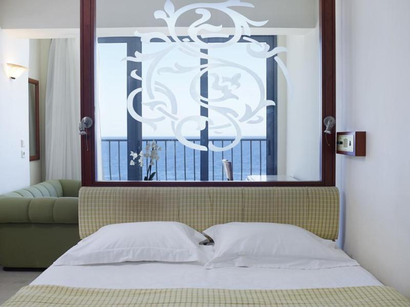 Mitsis La Vita Beach Hotel