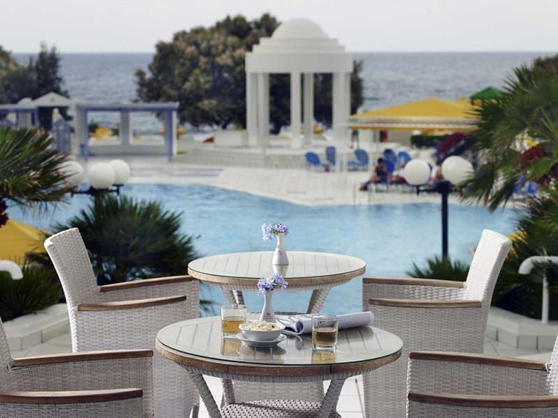 Serita Beach Resort (Serita Beach Hotel & Spa)