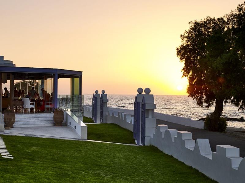 Serita Beach Resort (Serita Beach Hotel & Spa)