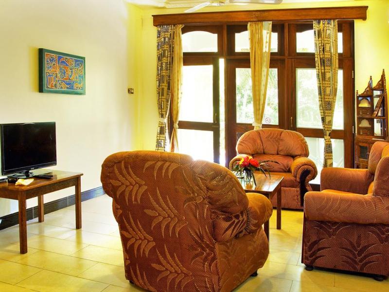 Mnarani Beach Cottages