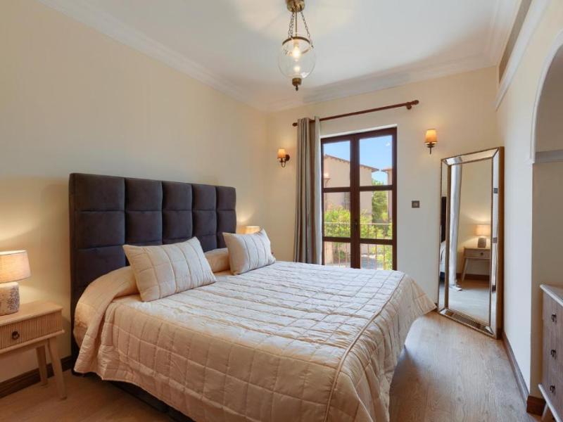 Aphrodite Hills Resort