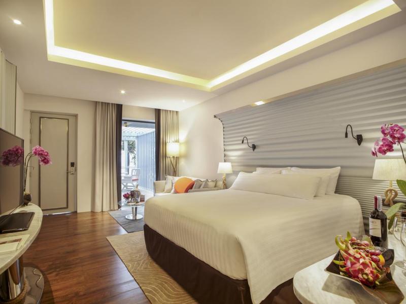 The Boathouse Phuket