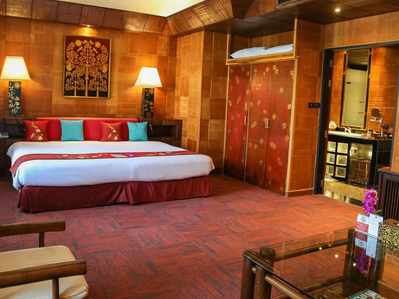 Mom Tri`s Villa Royale