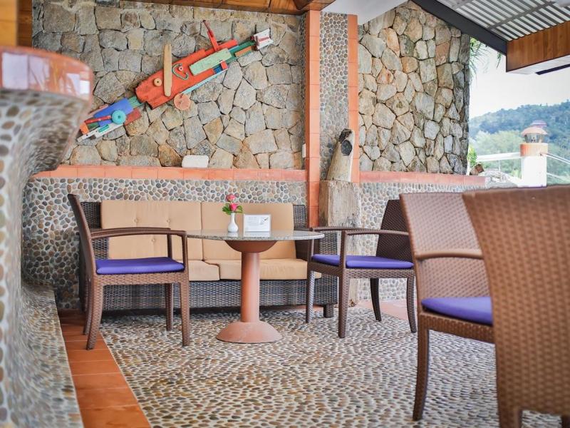 Mom Tri`s Villa Royale