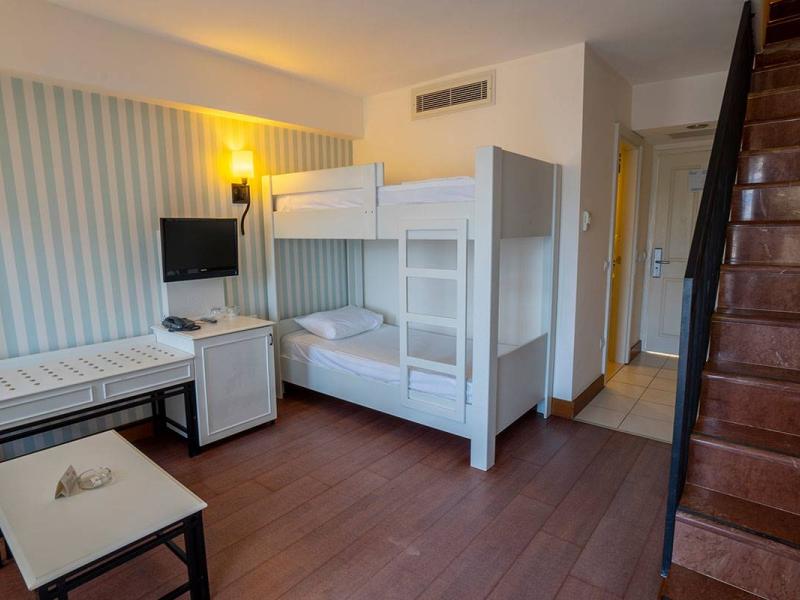 Monachus Hotel & Spa