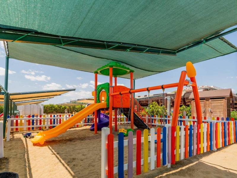 Monachus Hotel & Spa