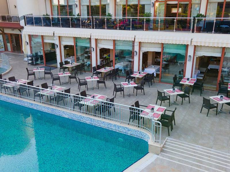 Monachus Hotel & Spa