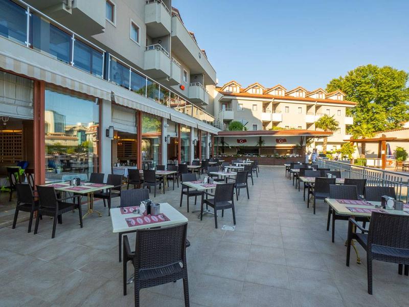 Monachus Hotel & Spa