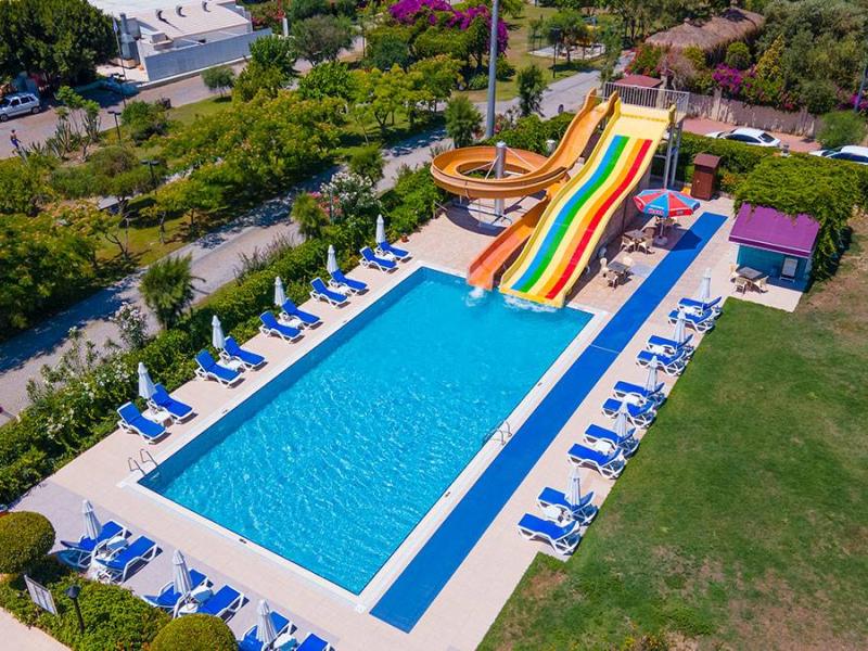 Monachus Hotel & Spa