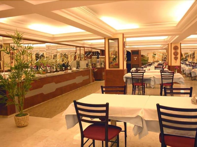 Hotel Monopol